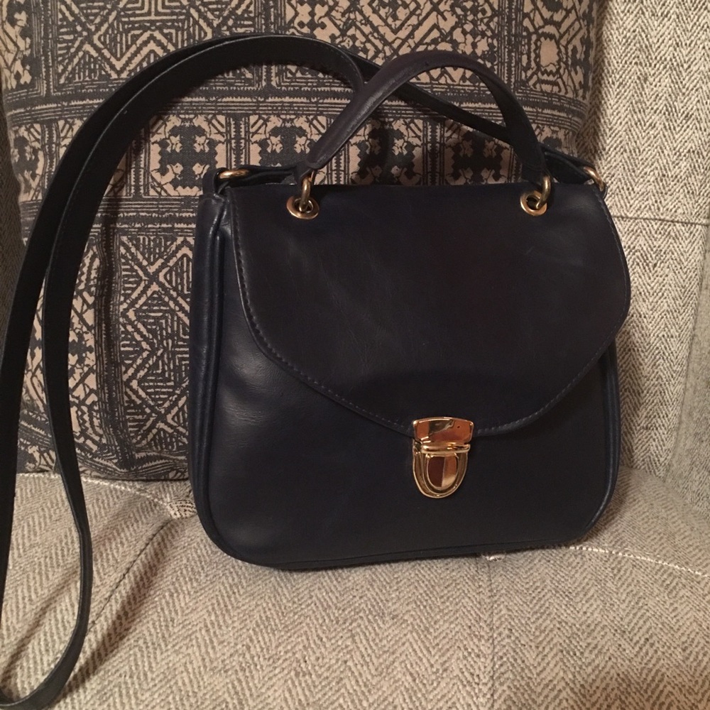 OLD NAVY- Blue 7in” CROSS BODY BAG 9”in